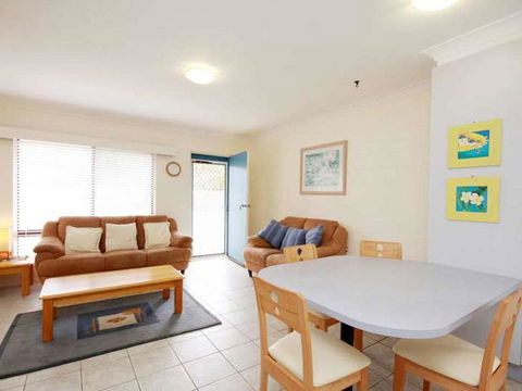 Villa Manyana Unit 25 - VIC Tourism 0