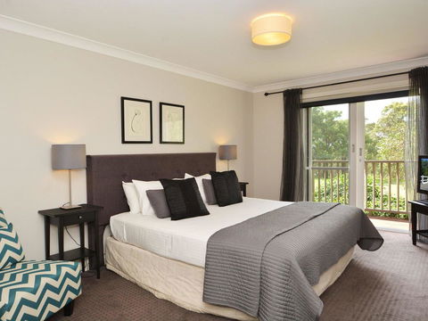 Villas Dodici (Sleeps 12) Resort Condos Located Within Cypress Lakes Resort (nothing Is More Central) - VIC Tourism 0