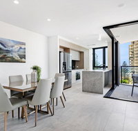 Vue Broadbeach Private 2 Bed Ocean View - VIC Tourism