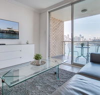 Wake up to Sydney Harbour - VIC Tourism
