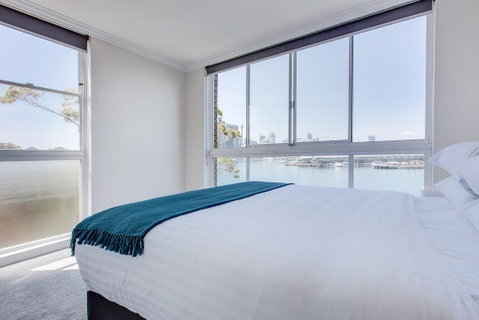 Wake Up To Sydney Harbour - VIC Tourism 3