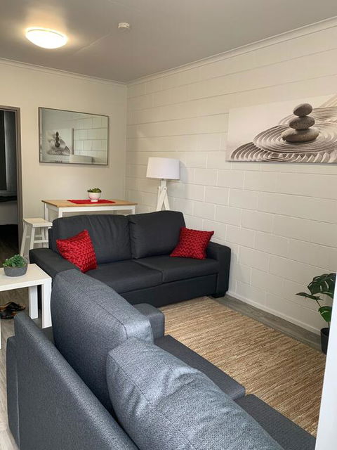 Walk To Lamberts Beach With Wi-fi And Netflix - VIC Tourism 0