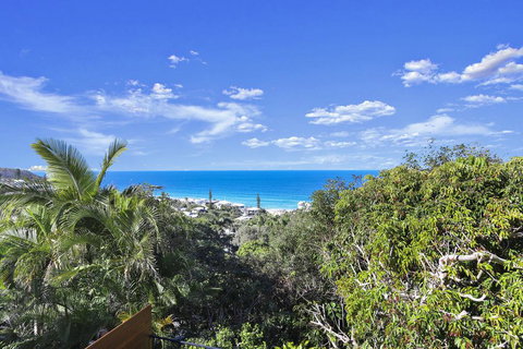 Walking On Sunshine - VIC Tourism 1