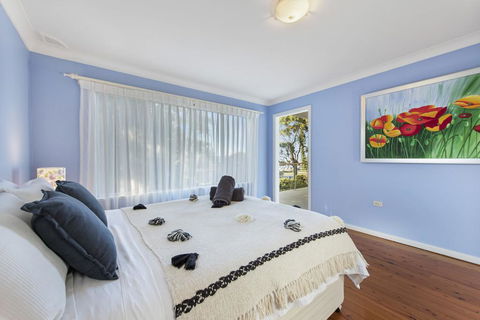 Wallace Street 18 - Linen Included Walk To Beach And Golf Club - VIC Tourism 1