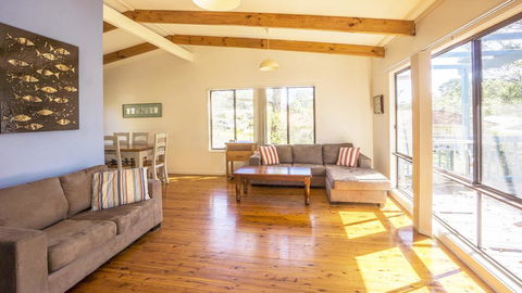 Wallder Cottage - VIC Tourism 0