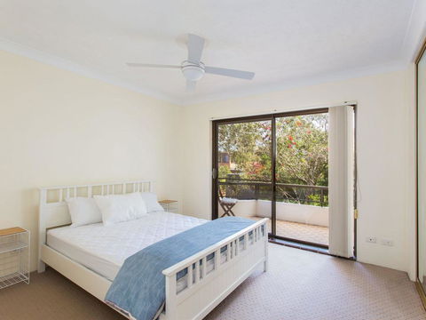 Wallis Court 5 - VIC Tourism 3