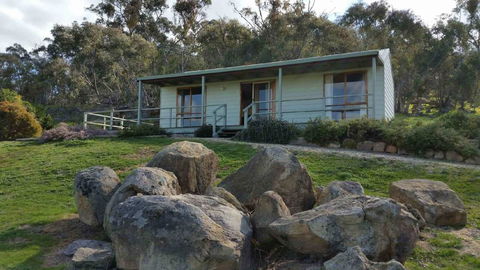 Warby Cottage - VIC Tourism 0