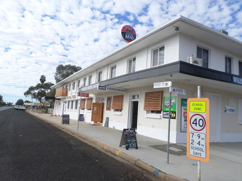 Warrego Hotel Motel Cunnamulla - VIC Tourism 3