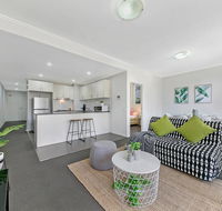 WARRICK FRAM 3 BEDS APT FREE PARKING WALK TO WESTFIELD CLOSE TO HOSPITAL NWF003 - VIC Tourism