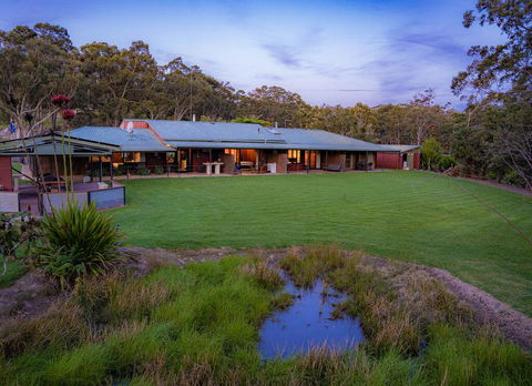Waterfall Springs Retreat - VIC Tourism 3