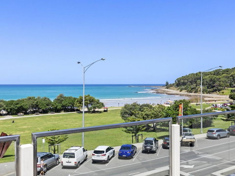 WATERFRONT SEVEN - In The Heart Of Lorne - VIC Tourism 2