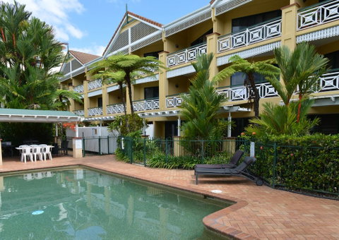 Waterfront Terraces - VIC Tourism 1