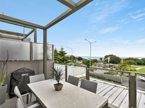 WATERFRONT TWO - Position Perfect , , , NEW LISTING 2019, , ,  - VIC Tourism 1