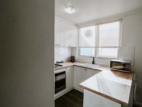 SoYa Apartment Hotel - VIC Tourism 25