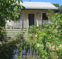 Walnut Cottage via Leongatha - VIC Tourism