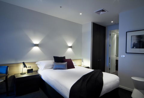 Tyrian Serviced Apartments Fitzroy - VIC Tourism 5