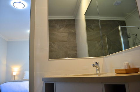 Mansfield Apartments - VIC Tourism 4