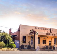 Albion Hotel and Motel Castlemaine - VIC Tourism