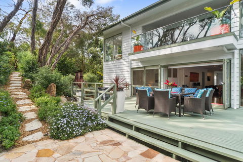 Moonah Woodlands Resort - VIC Tourism 7