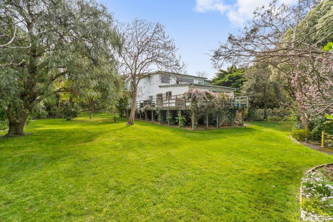 Moonah Woodlands Resort - VIC Tourism 41