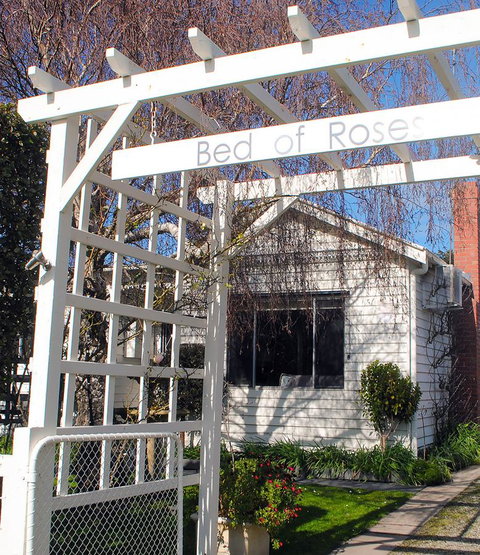 Bed Of Roses - VIC Tourism 30