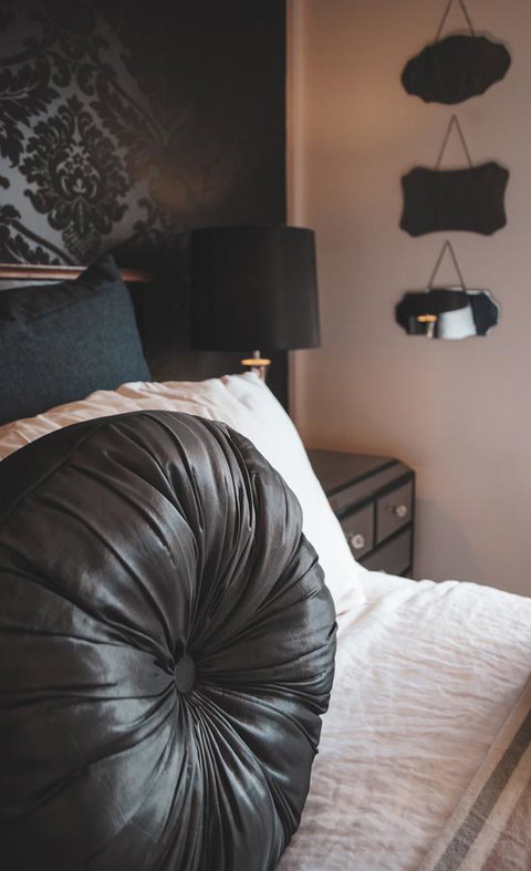 Bed Of Roses - VIC Tourism 43