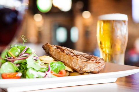 Nightcap At Excelsior Hotel - VIC Tourism 35