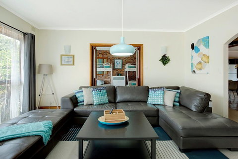 Sunryes Beach House - VIC Tourism 1