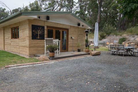 Bundjil Studio - VIC Tourism 1