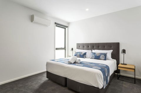 Blairgowrie Apartment 2 - On The Beach - VIC Tourism 6