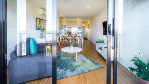 Waterfront Apt 234 Marinaquays - VIC Tourism 8