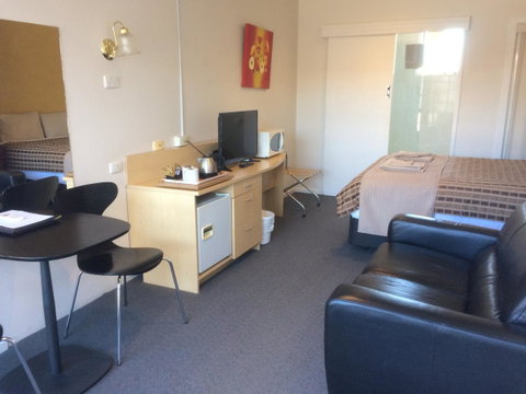 Ambassador Motor Inn - VIC Tourism 20