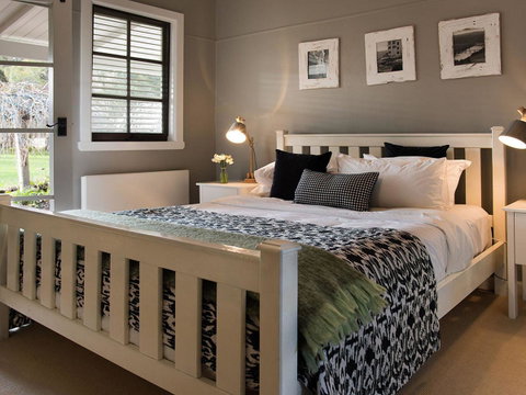 Green Gully House - VIC Tourism 8