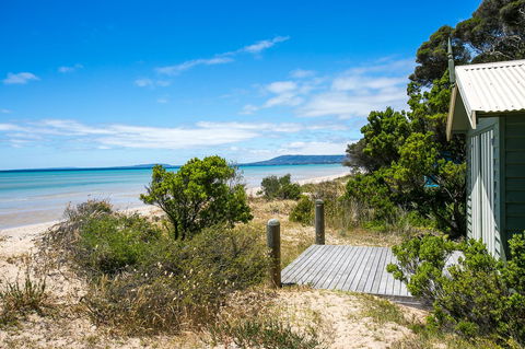 Perfect Blairgowrie Beach House - VIC Tourism 18