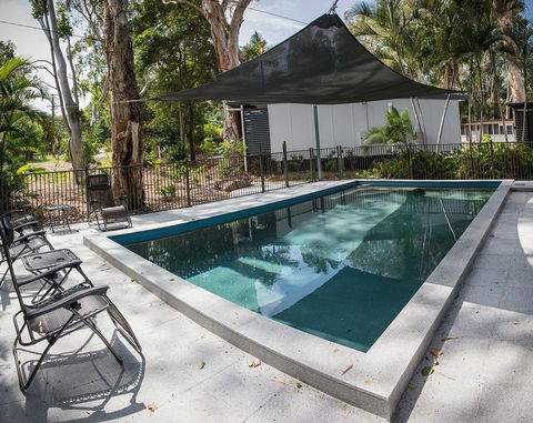 Dandaloo Gardens - VIC Tourism 1