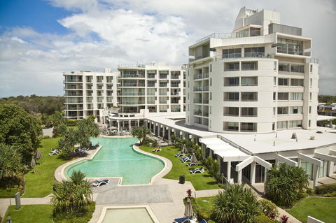 Ramada By Wyndham Marcoola Beach - VIC Tourism 1