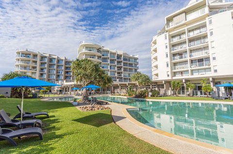 Ramada By Wyndham Marcoola Beach - VIC Tourism 15
