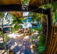 Cool Bananas Backpackers - VIC Tourism