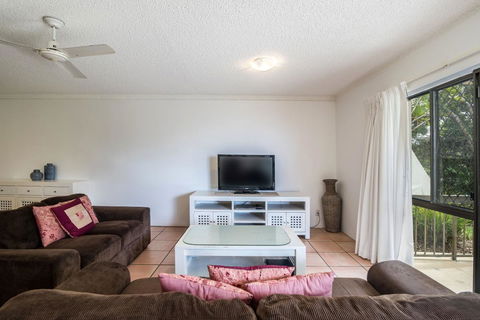 Sunseeker Holiday Apartments - VIC Tourism 7