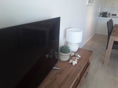 Sunseeker Holiday Apartments - VIC Tourism 14