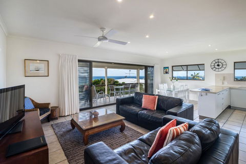Sunseeker Holiday Apartments - VIC Tourism 22