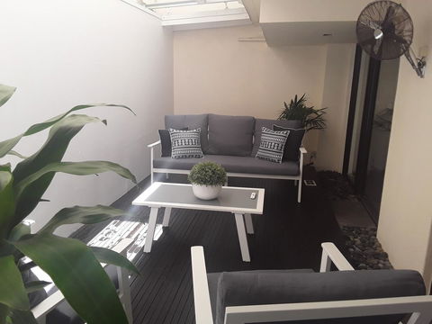 Sunseeker Holiday Apartments - VIC Tourism 12