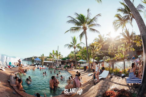 Nomads Magnetic Island - VIC Tourism 32