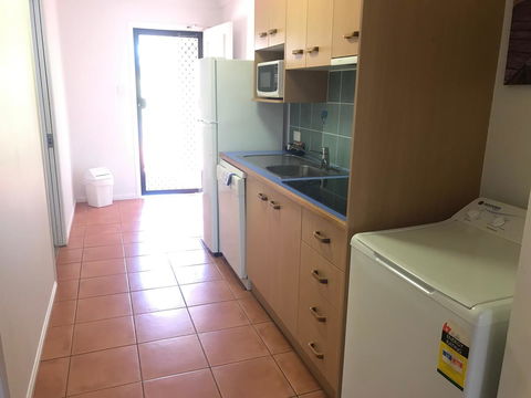 Coral Cove Resort - VIC Tourism 7