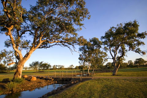 Coral Cove Resort - VIC Tourism 9