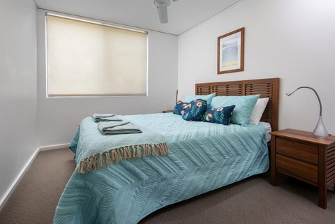 Coloured Sands - Rainbow Beach Resort - 5 Mins To Beach - VIC Tourism 5