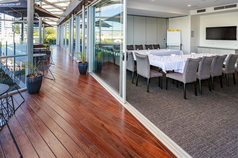 Mercure Sunshine Coast Kawana Waters - VIC Tourism 3