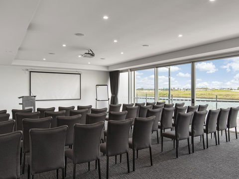 Mercure Sunshine Coast Kawana Waters - VIC Tourism 43