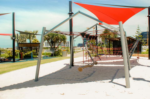 Mercure Sunshine Coast Kawana Waters - VIC Tourism 29