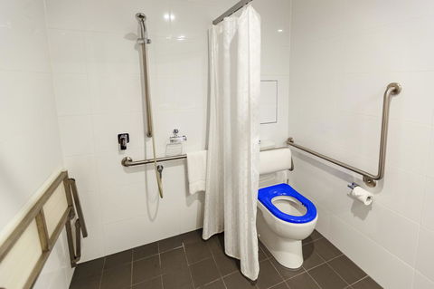 Mercure Sunshine Coast Kawana Waters - VIC Tourism 26